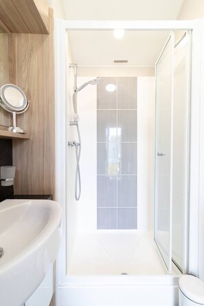 Hair dryer, towels