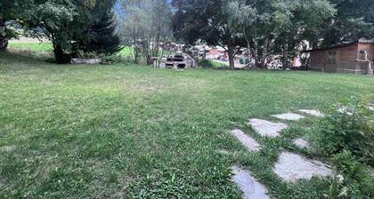 Appartement atypique, accÚs télécabine à pied, wifi offert