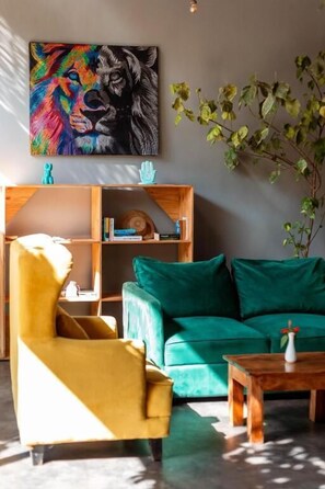 Single Room, Garden View | Living area - THE GARTEN LIVING HOTEL (ZANZIBAR)