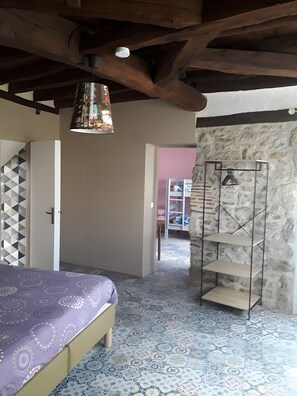2 Schlafzimmer, Bügeleisen/Bügelbrett, WLAN, Bettwäsche