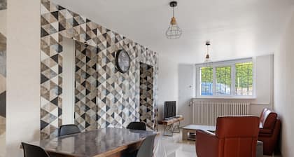 Appartement 'Gßte Du Moulin Béchereau' avec terrasse privée, jardin commun et Wi-Fi