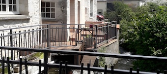 Apartamento 'Gîte Du Moulin Béchereau' con Terraza Privada, Jardín Compartido y Wi-Fi