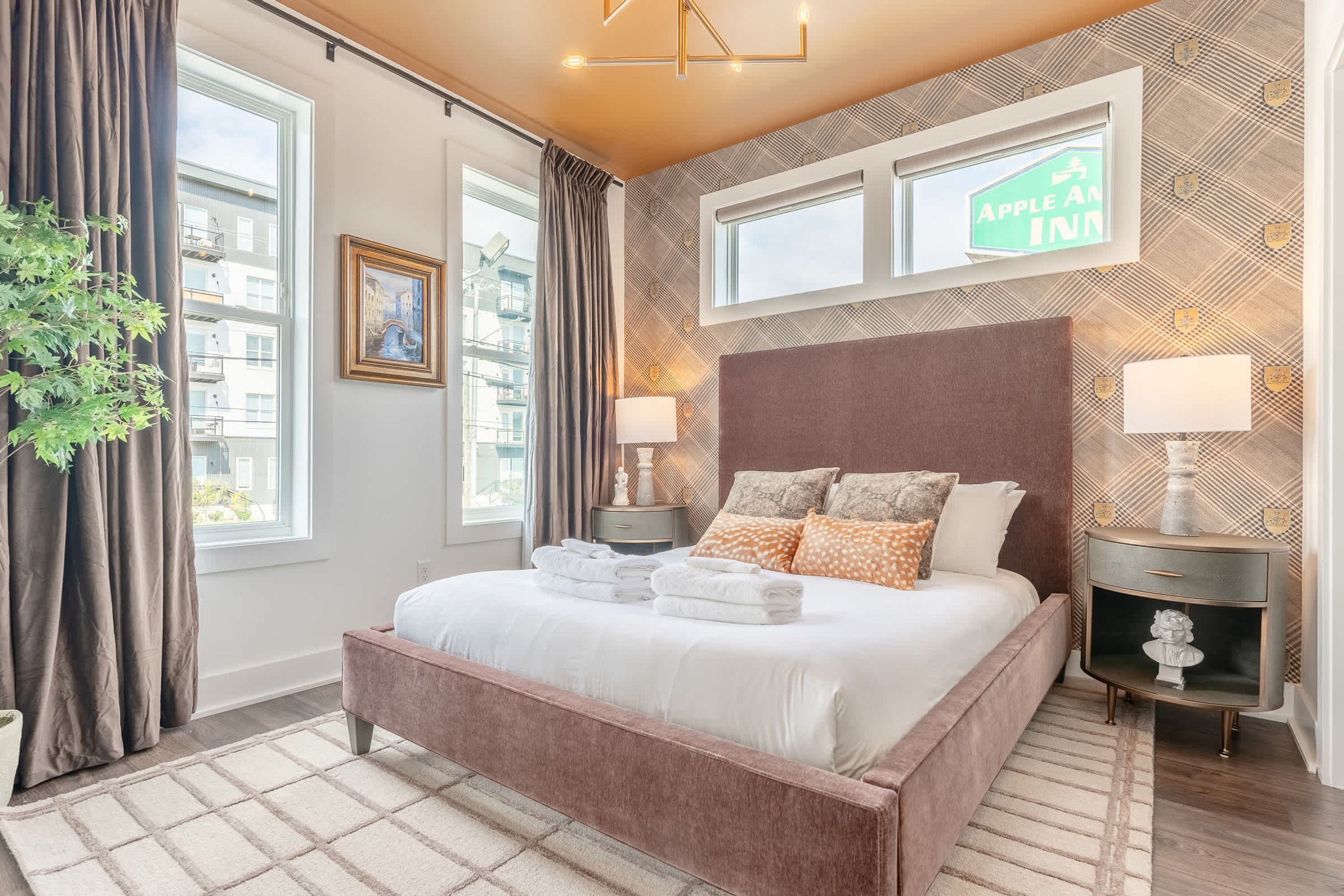 Rumah | 4 kamar tidur, meja kerja, dan internet