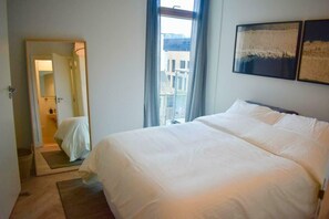 2 chambres, fer et planche à repasser, accès à Internet, literie fournie