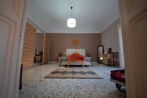 مكواة/لوح كي وواي فاي مجانًا