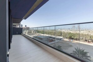 شقة | 2 عدّة غرف نوم وخدمة الإنترنت