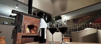 Charming Double Room with Easy Access to Forest Walks, Canyon Points & Outdoor