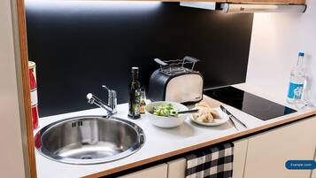 Departamento | Cocina privada | Cafetera de espresso y tetera eléctrica