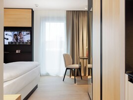 Ropa de cama hipoalergénica y cortinas blackout 