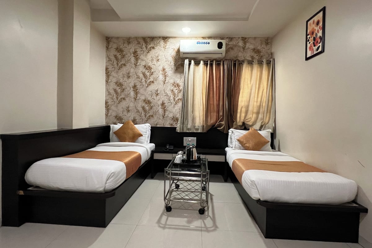 Executive Suite | Living area