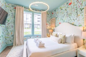 Hus | 4 soverom, skrivebord og internett
