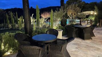 5 bedrooms, Internet