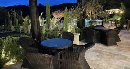 Villa in Murs Heart of the Luberon