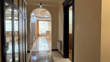 Luxury Apartment, 2 Bedrooms, 2 Bathrooms, Courtyard View | Premium bedding, blackout drapes, soundproofing, iron/ironing board