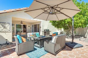 House (3 Bedrooms) | Front of property - Pool Access, WFH Ready: Resort Home in Palm Desert (Palm Desert)