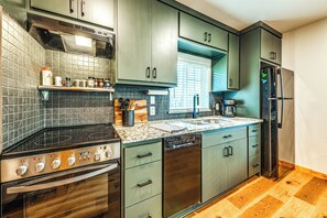 Casa (2 Bedrooms) | Interior