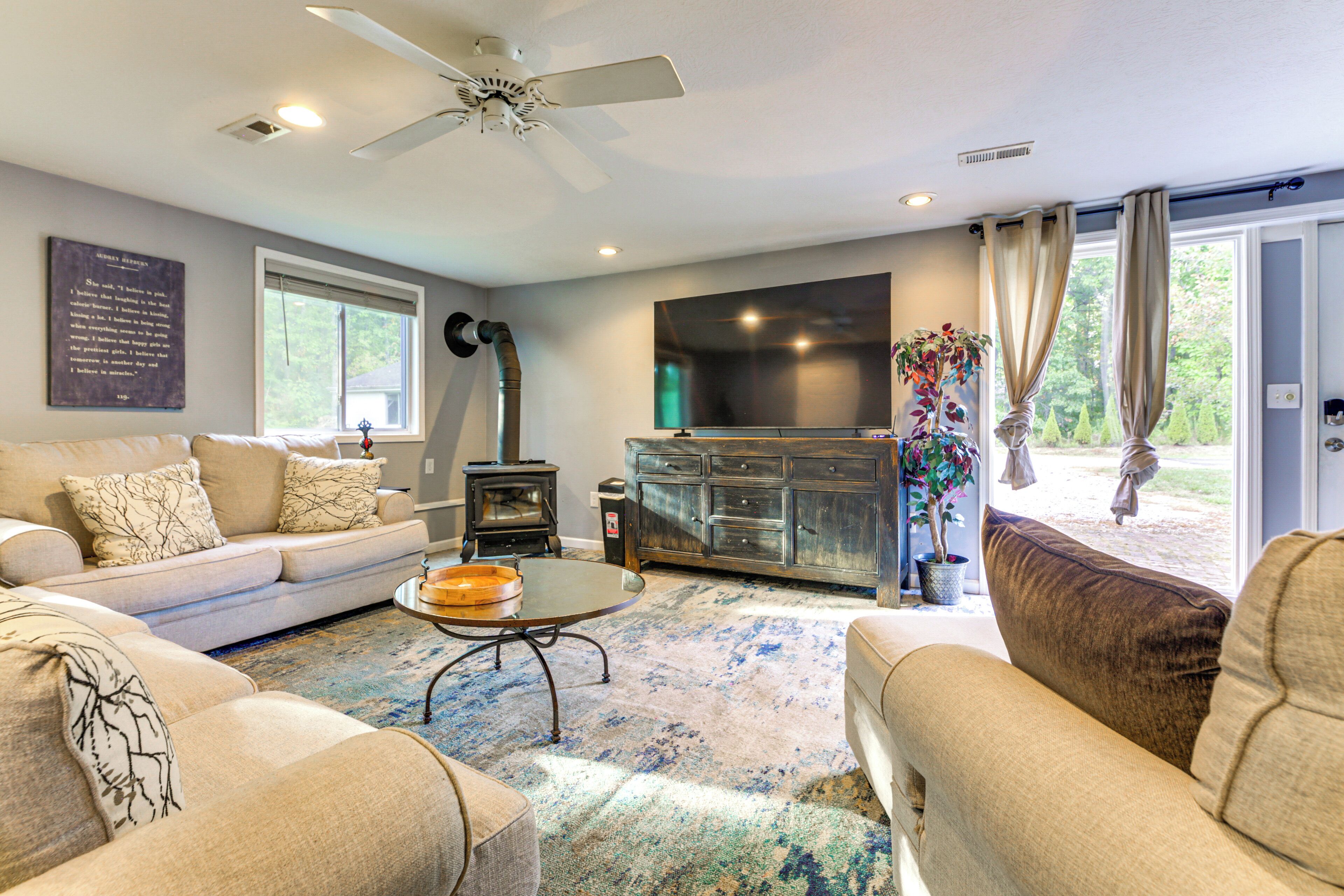 House (4 Bedrooms) | Interior