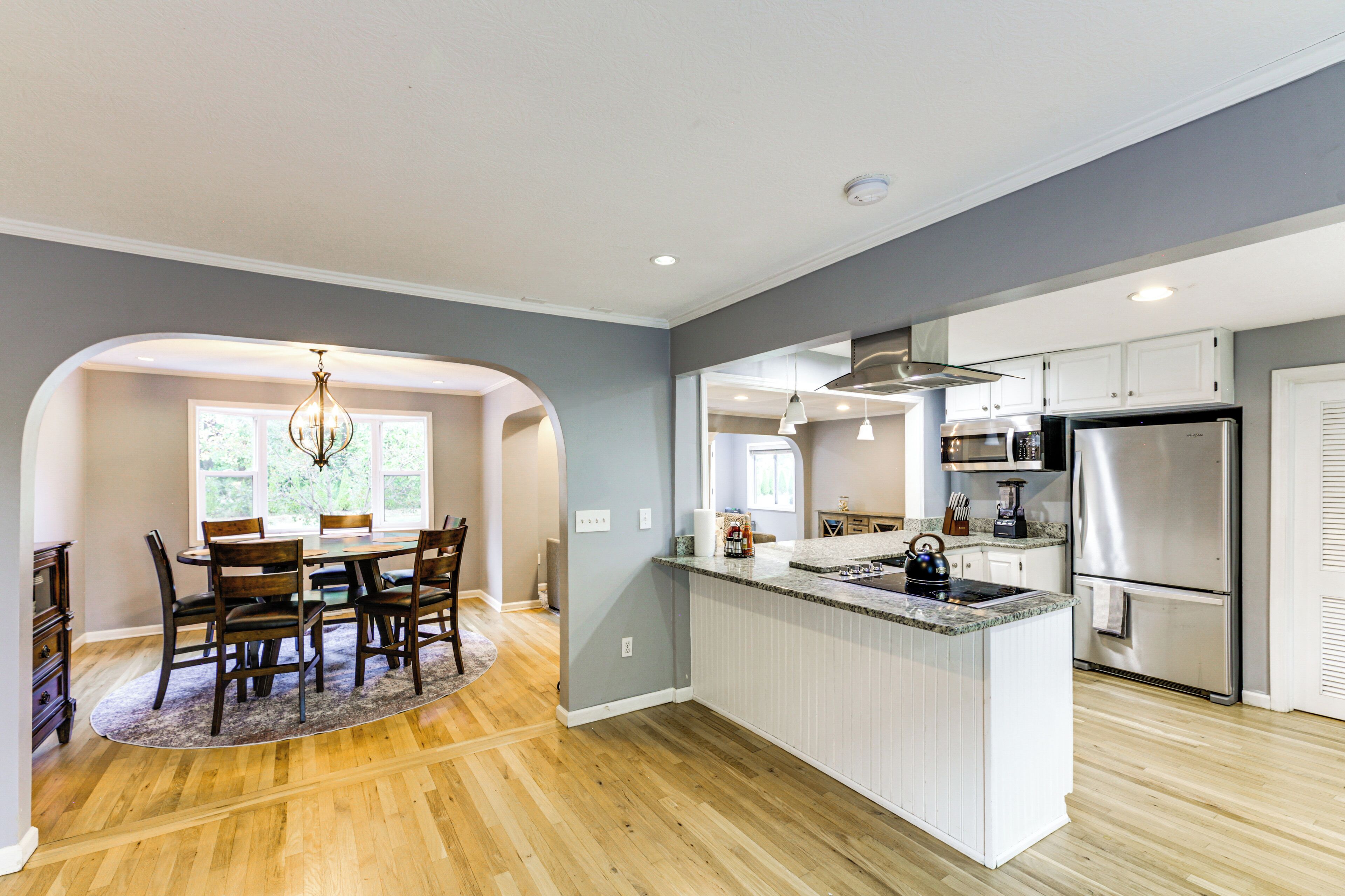 House (4 Bedrooms) | Interior