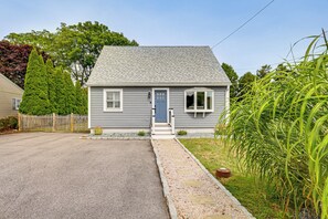 Front of property - Coastal Charmer < 1 Mi to South Kingstown Beach (South Kingstown)