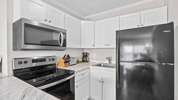 Apartment (1 Bedroom) | Interior