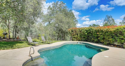 8-acre Retreat: Pool & Stunning Mt Lassen View!