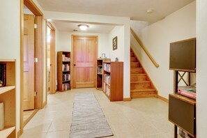 Talo (3 Bedrooms) | Sisätilat