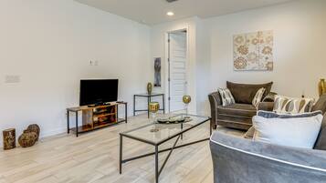 Apartment (1 Bedroom) | Bahagian dalam