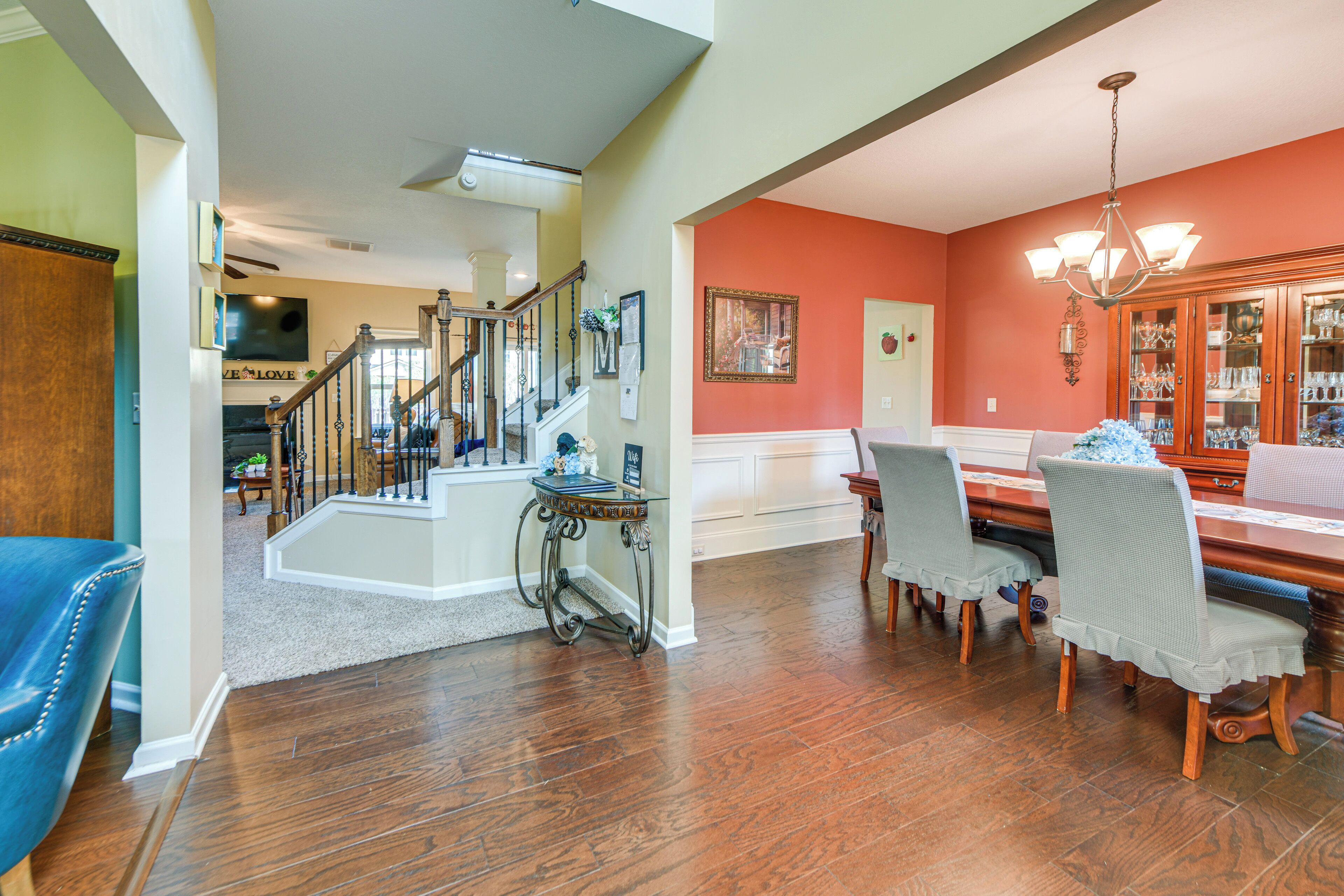 House (5 Bedrooms) | Interior