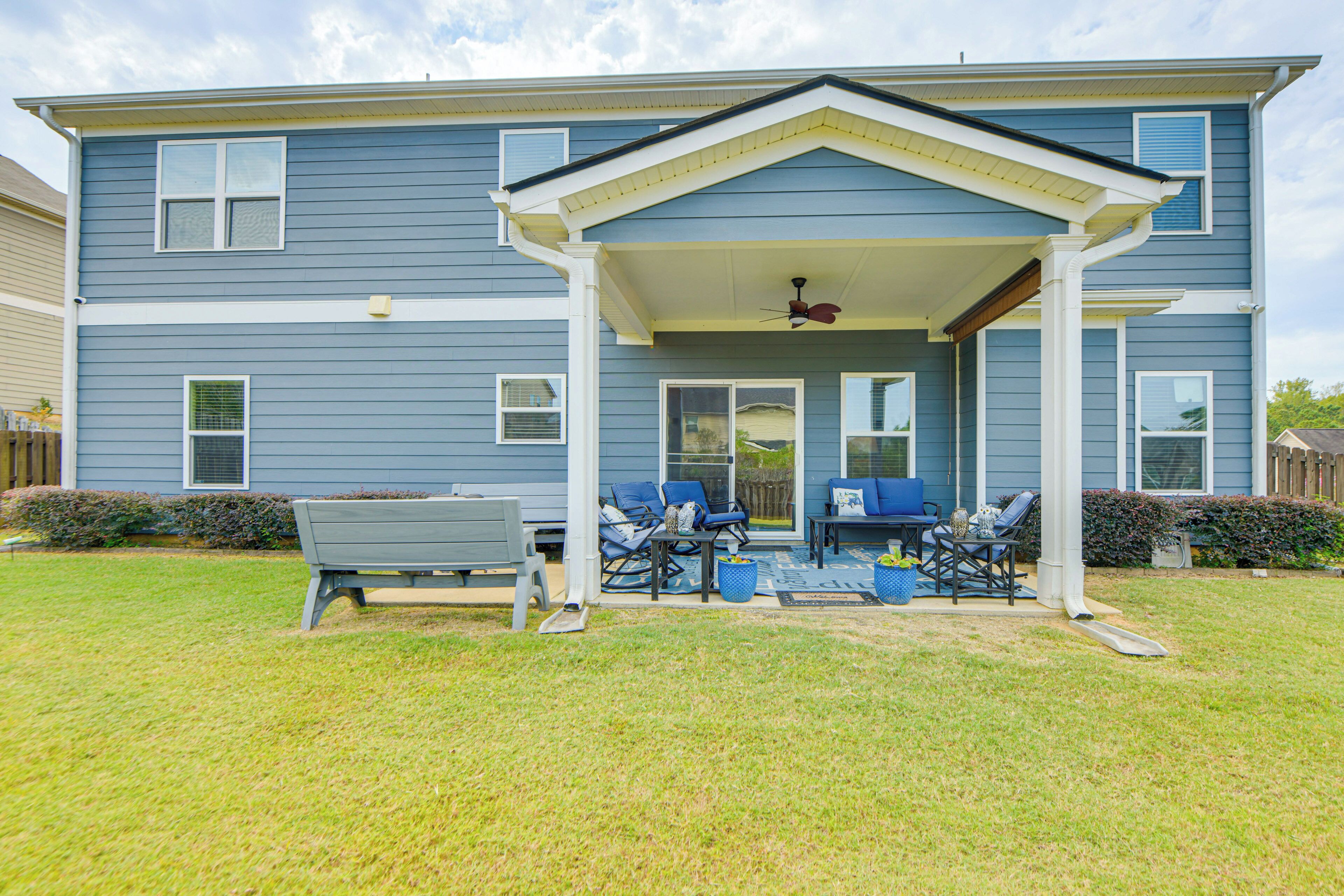 House (5 Bedrooms) | Interior