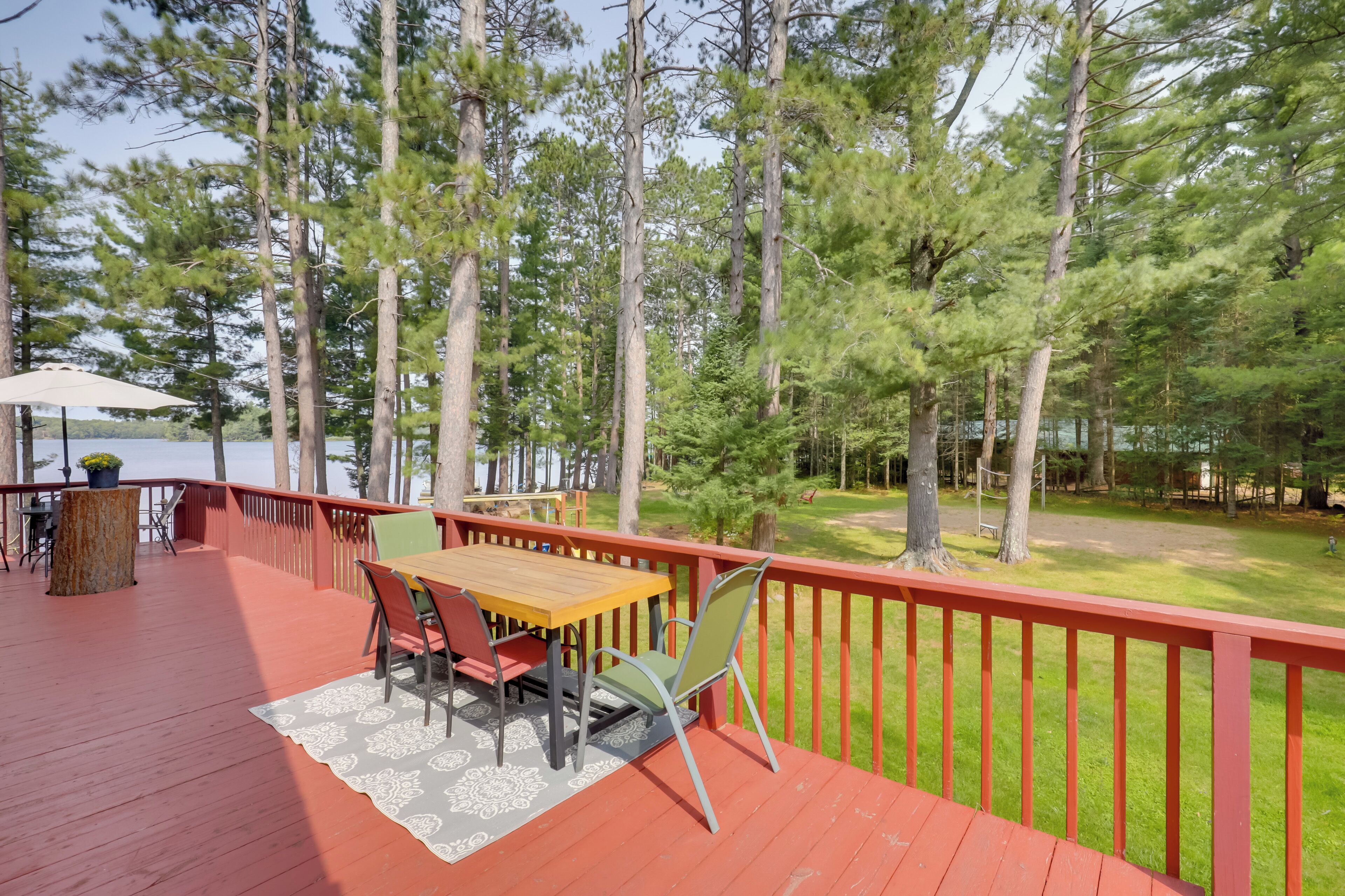 House (5 Bedrooms) | Interior