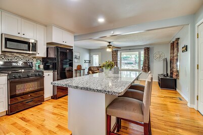 靠近州立公園及春河：附庭院的家庭寶石