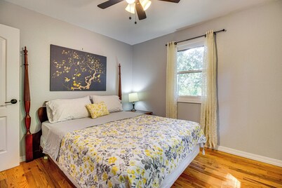 Near State Park & Spring River: Family Gem w/ Yard