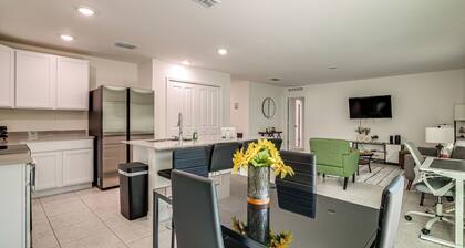 Tranquil Getaway w/ Spacious Yard in Brooksville!