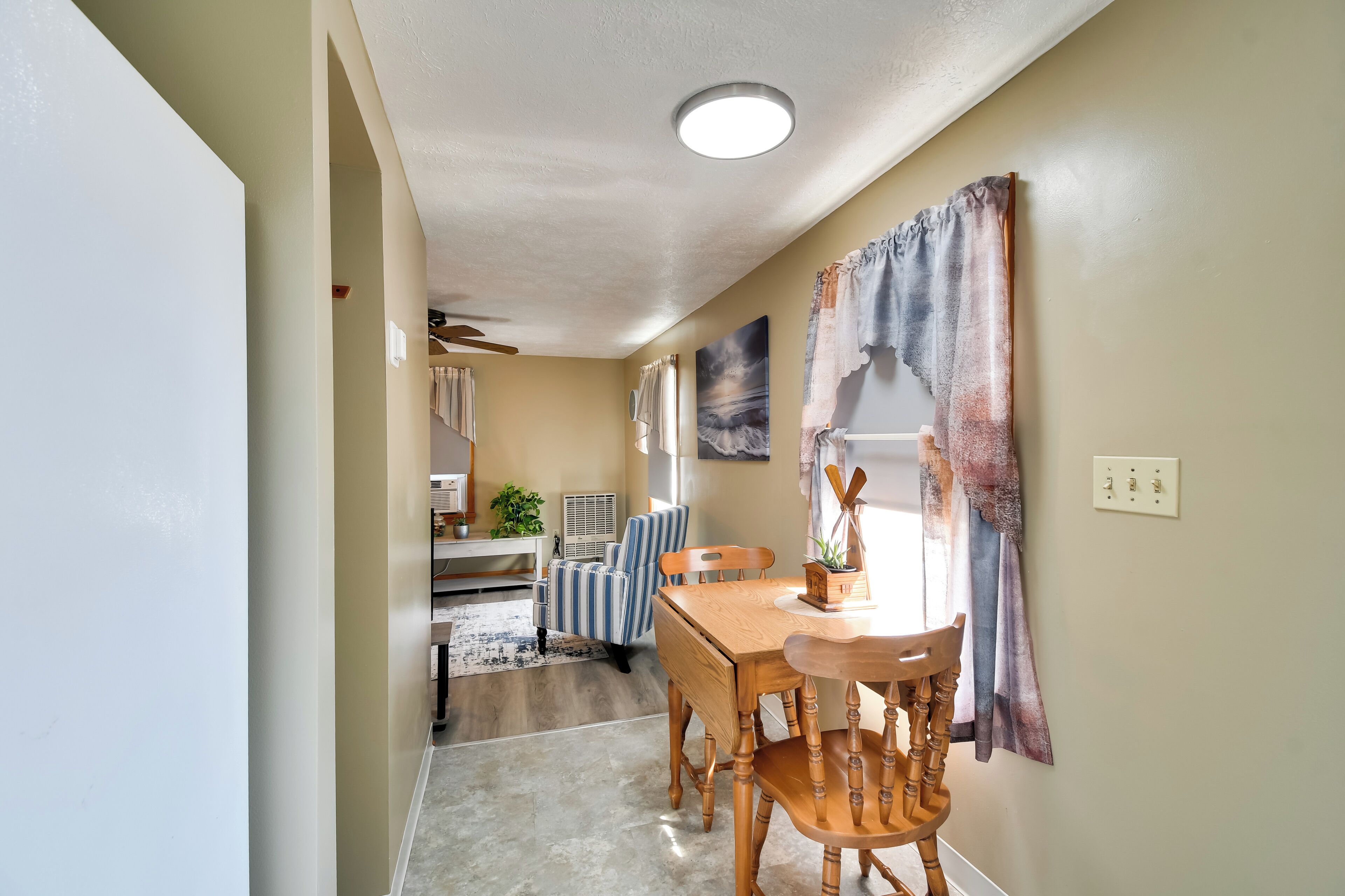 Apartment (1 Bedroom) | Interior