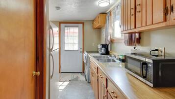 Apartment (1 Bedroom) | Interior