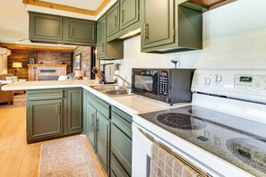 House (2 Bedrooms) | Interior - Apple Lake Retreat w/ Outdoor Entertainment Space (Somerset)