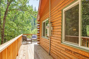 House (2 Bedrooms) | Interior - Community Lake Access: Peaceful Cabin in Sonora! (Sonora)