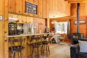 House (2 Bedrooms) | Interior - Community Lake Access: Peaceful Cabin in Sonora! (Sonora)