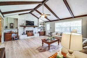 Rumah (4 Bedrooms) | Interior