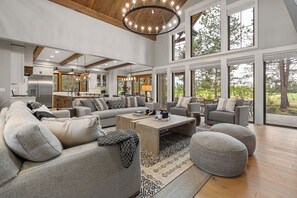 Televisio, takka, pöytätennispöytä