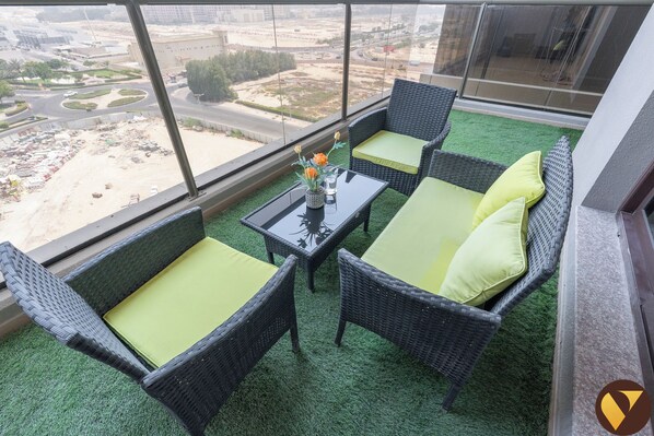 Luxury Apartment, Balcony, City View