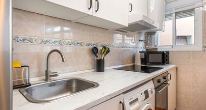 Apartment 'Apto La Justicia' with Shared Terrace, Wi-Fi and Air Conditioning