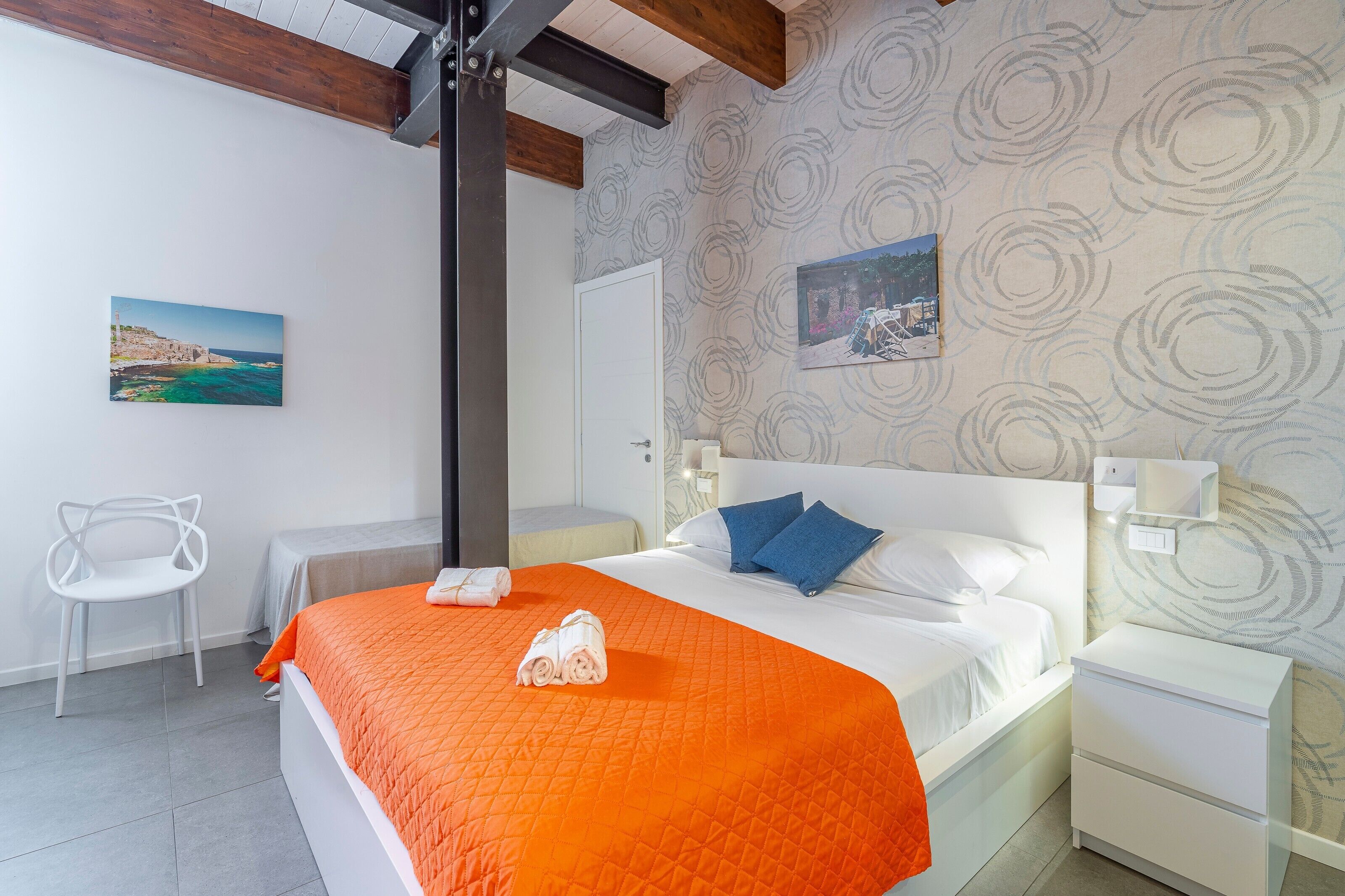 1 camera, Wi-Fi, lenzuola