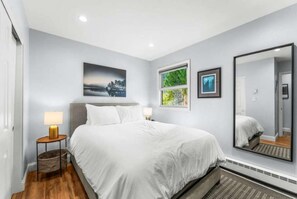 3 habitaciones, tabla de planchar con plancha, cuna de viaje y wifi 