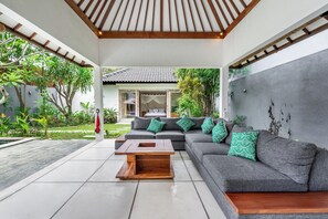 Family Villa, 3 Bedrooms, Non Smoking | Living area