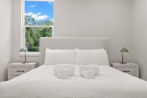 3 quartos, ferros/tábuas de passar roupa, Wi-Fi, roupa de cama