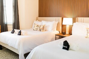 6 bedrooms, iron/ironing board, travel crib, free WiFi