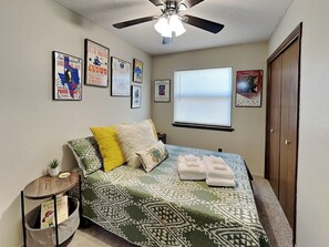 3 bedrooms, Internet, bed sheets