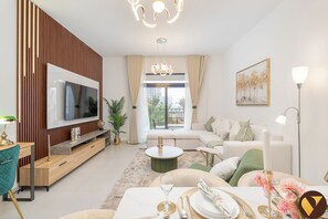 Apartment, Balcony, Pool View