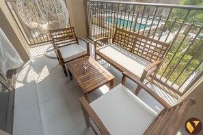 Iron/ironing board, free WiFi